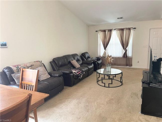 926 Norton St, House other with 4 bedrooms, 4 bathrooms and null parking in High Point NC | Image 11