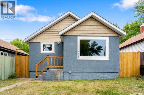 631 20th St E, Prince Albert, SK, S6V1L5 | Card Image