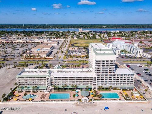 452-2700 N Atlantic Ave, Daytona Beach, FL, 32118-3005 | Card Image