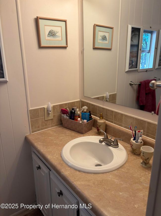 14334 Midfield St, House other with 3 bedrooms, 2 bathrooms and null parking in BROOKSVILLE FL | Image 36