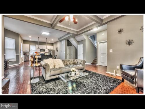 2316 Chelsea Ter, BALTIMORE, MD, 21216-2129 | Card Image
