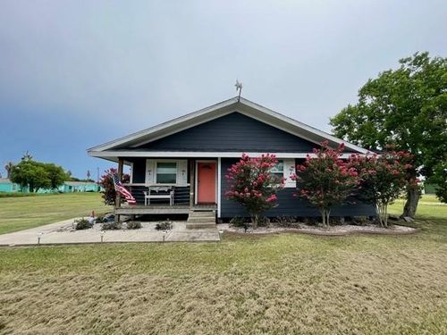 1403 Bill Tindall Ave, Seadrift, TX, 77983 | Card Image