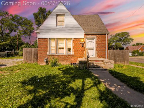 15919 Ferguson St, Detroit, MI, 48227-1570 | Card Image