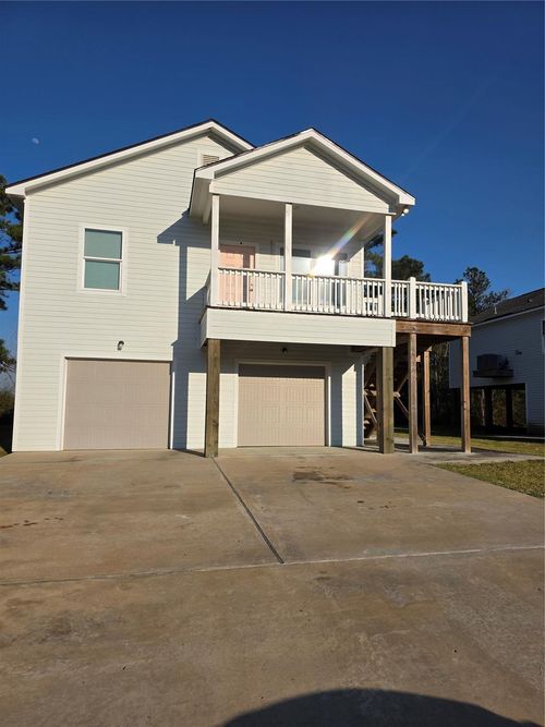 6119 Lacey Oak Dr, Hitchcock, TX, 77563-1167 | Card Image