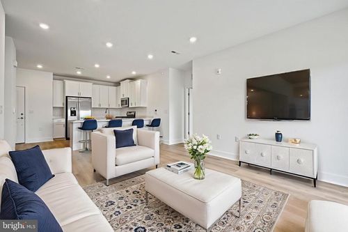 27201 Radford Ct, MONROE TWP, NJ, 08831 | Card Image