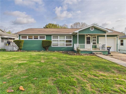 713 Sunset Ln, Harrison, AR, 72601-6020 | Card Image