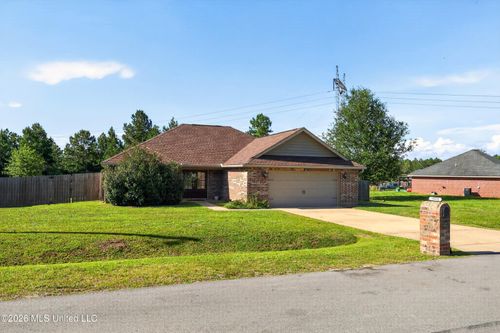 19531 Rudd Dr, Saucier, MS, 39574-6301 | Card Image