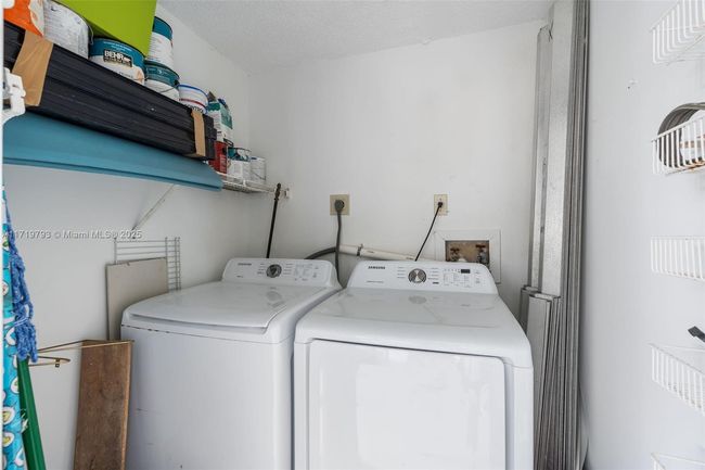 APT-106E - 9729 Hammocks Blvd, Condo with 2 bedrooms, 1 bathrooms and null parking in Miami FL | Image 21