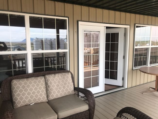 12 W Main St, House other with 3 bedrooms, 3 bathrooms and null parking in Sunburst MT | Image 27