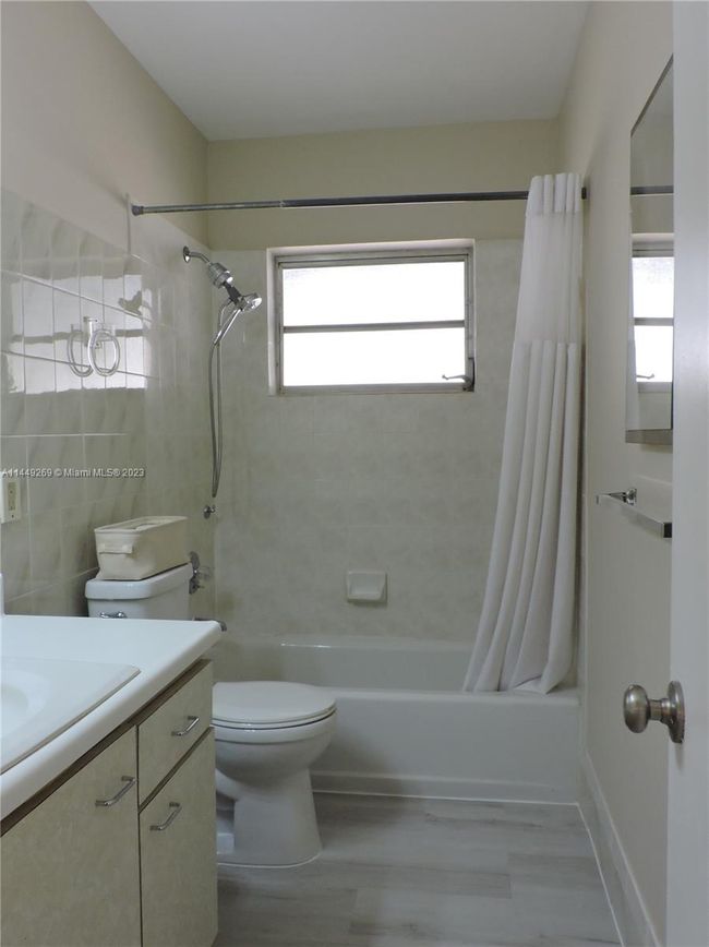 NA - 1250 W 62nd St, House other with 4 bedrooms, 2 bathrooms and null parking in Hialeah FL | Image 11