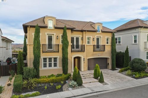 2049 Elderberry Dr, San Ramon, CA, 94582-5391 | Card Image