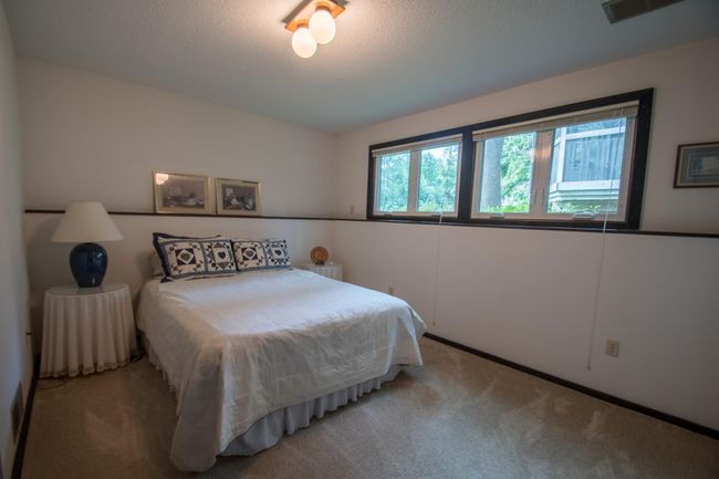 Lower level 3rd bedroom | Image 16