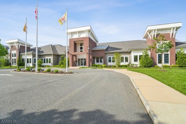 UNIT-103 - 2 Vanderbilt Blvd, Townhouse with 2 bedrooms, 2 bathrooms and null parking in Florham Park NJ | Image 26