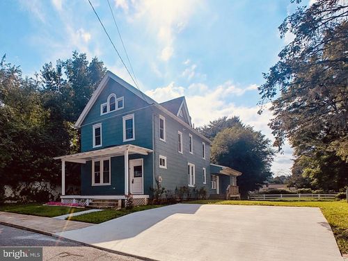 12 S Layton Ave, WYOMING, DE, 19934-1131 | Card Image
