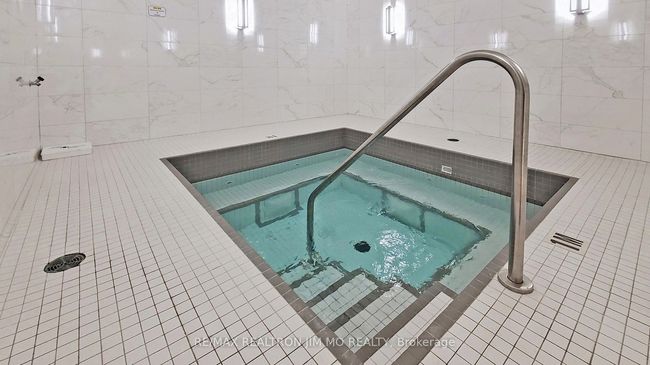 811 - 50 Ordnance St, Condo with 3 bedrooms, 2 bathrooms and 1 parking in Toronto ON | Image 49