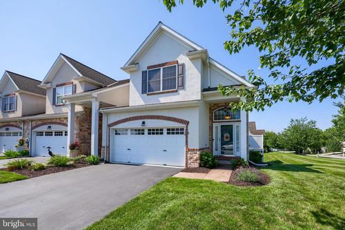 108 Winterberry Ct, Lititz, PA, 17543-7455 | Card Image