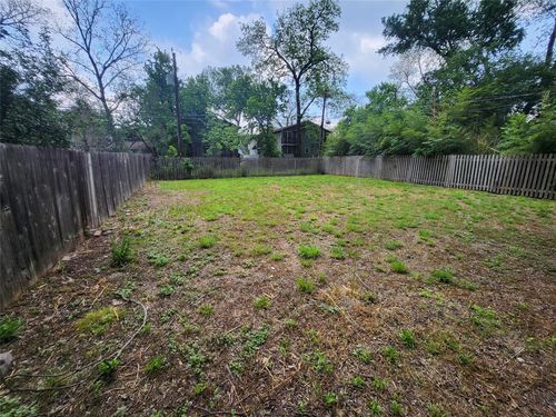 4521 Avenue D, Austin, TX, 78751-3005 | Card Image