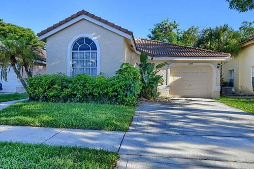 10253 Serene Meadow Dr N, Boca Raton, FL, 33428-5203 | Card Image
