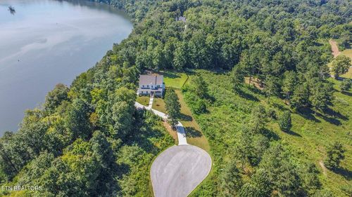 306 Lake Ridge Dr, Loudon, TN, 37774-2216 | Card Image
