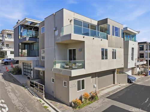 2406 Ocean Dr, Manhattan Beach, CA, 90266-4368 | Card Image