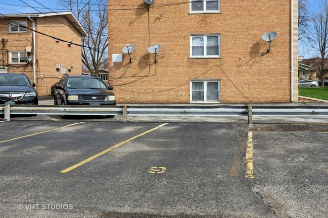 APT-2B - 6952 W 65 Th St, Condo with 1 bedrooms, 1 bathrooms and 1 parking in CHICAGO IL | Image 17