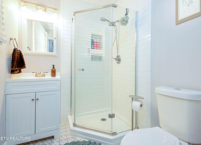 4910 Silva Dr, House other with 3 bedrooms, 2 bathrooms and 2 parking in Knoxville TN | Image 16