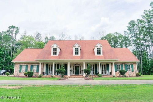 1021 Greentree Ln, Summit, MS, 39666-9419 | Card Image