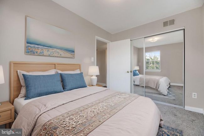 APT-33 - 2104 N Scott St, Condo with 2 bedrooms, 1 bathrooms and null parking in ARLINGTON VA | Image 7
