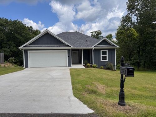 33 Sandridge Dr, Bella Vista, AR, 72715-8504 | Card Image