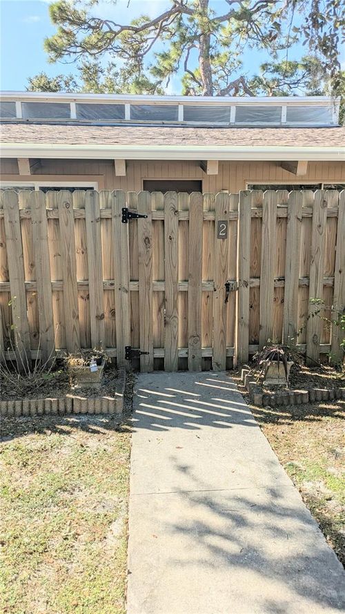 apt-b2-500 N Jefferson Ave, SARASOTA, FL, 34237-5101 | Card Image