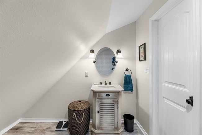 535 Hunter Dr, House other with 2 bedrooms, 2 bathrooms and 5 parking in Cleveland TX | Image 22