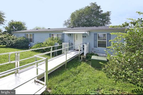 31 Oak Knoll Est, ELIZABETHTOWN, PA, 17022-8942 | Card Image