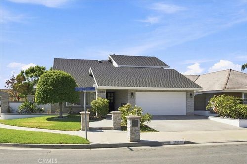21891 Summerwind Ln, Huntington Beach, CA, 92646-8265 | Card Image