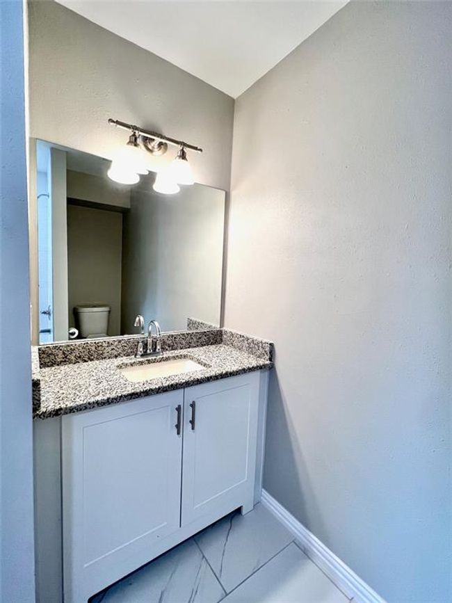 813 Cedar Lawn Dr, House other with 3 bedrooms, 2 bathrooms and null parking in Alvin TX | Image 11