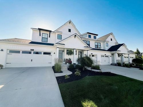 50-8903 Dalton Ln, Jenison, MI, 49428-8419 | Card Image