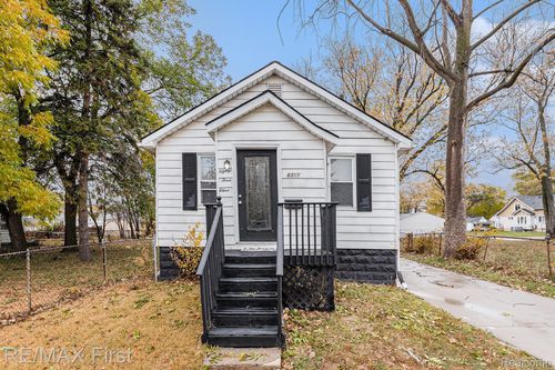 8311 Toepfer Rd, Warren, MI, 48089-2981 | Card Image