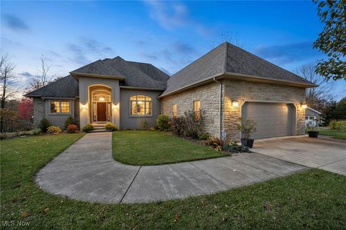 1497 Morning Star Dr, Roaming Shores, OH, 44084-9621 | Card Image