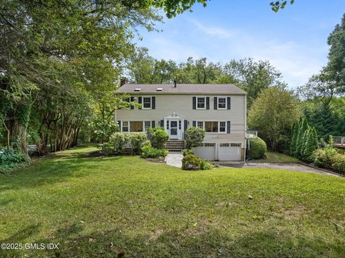 65 Lockwood Ln, Riverside, CT, 06878-1826 | Card Image