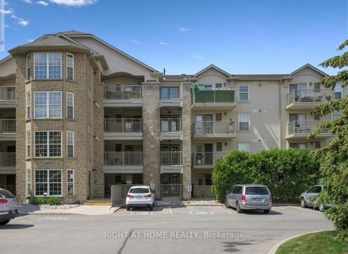 105-1480 Bishops Gate, Oakville, ON, L6M4N4 | Card Image