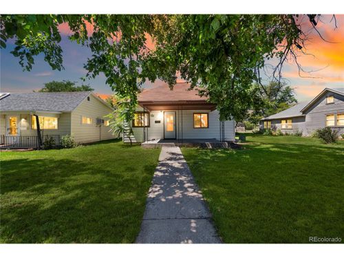 465 Date Ave, Akron, CO, 80720-1321 | Card Image