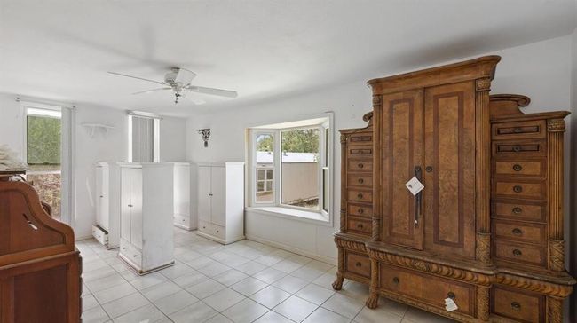 368 Riddle Rd, House other with 4 bedrooms, 2 bathrooms and 1 parking in Cedar Creek TX | Image 8