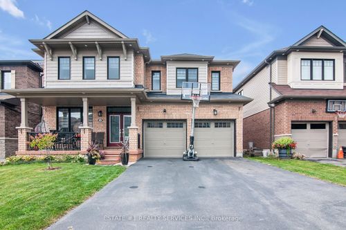 59 July Ave, Stoney Creek, ON, L8J0M4 | Card Image