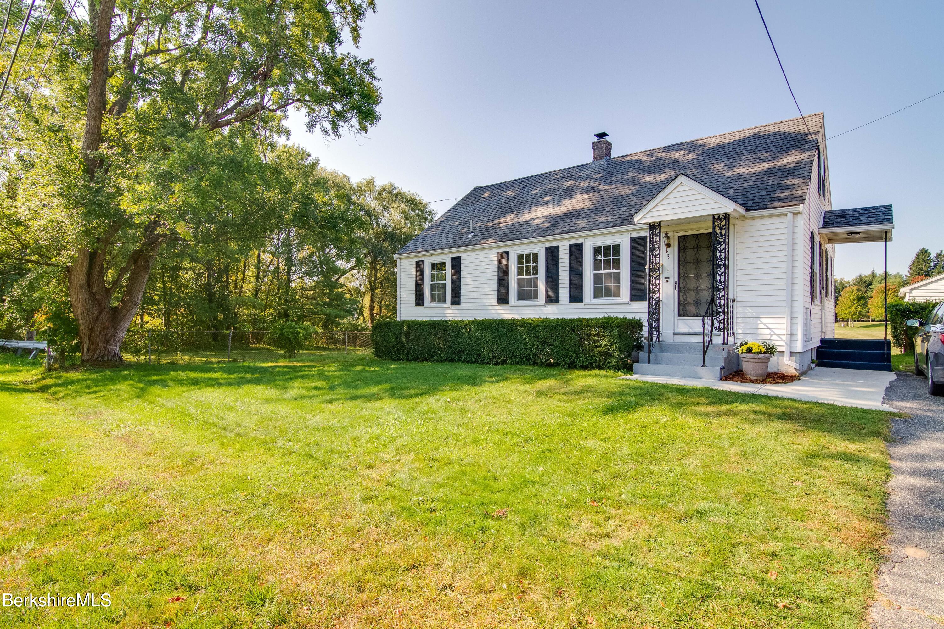 Virginia Ave, Pittsfield, MA 01201