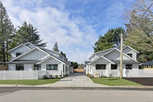 2-5032 Wesley Rd, Victoria, BC, V8Y1Z4 | Card Image