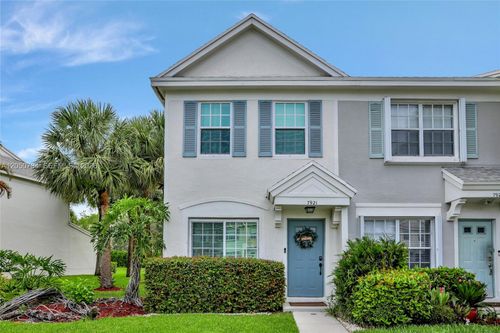 7921-7921 Sanibel Dr, Tamarac, FL, 33321-8899 | Card Image