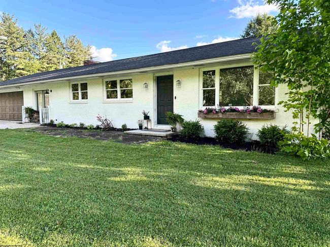 2310 Staunton Parkersburg Tpke, House other with 3 bedrooms, 2 bathrooms and 3 parking in Huttonsville WV | Image 4