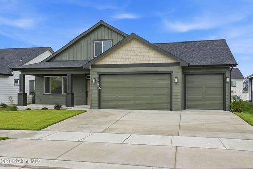7628 N Girard Cir, Coeur D Alene, ID, 83815-2609 | Card Image