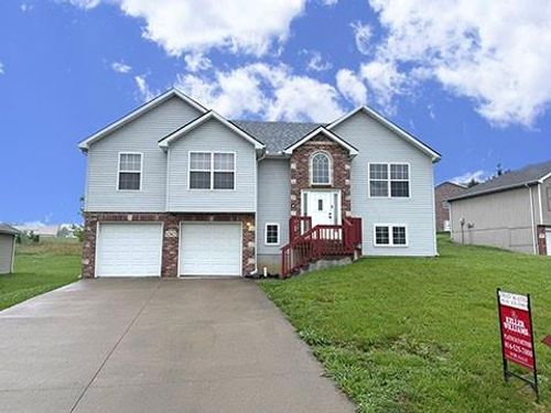 1242 Cypress Ct, Warrensburg, MO, 64093-8105 | Card Image