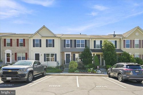 604 Frontier Fort Ln, STRASBURG, VA, 22657-2180 | Card Image