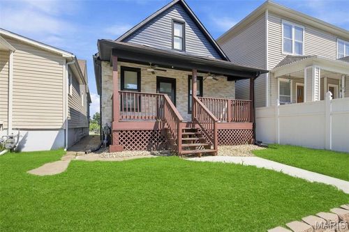 1825 Edwardsville Rd, Madison, IL, 62060-1327 | Card Image